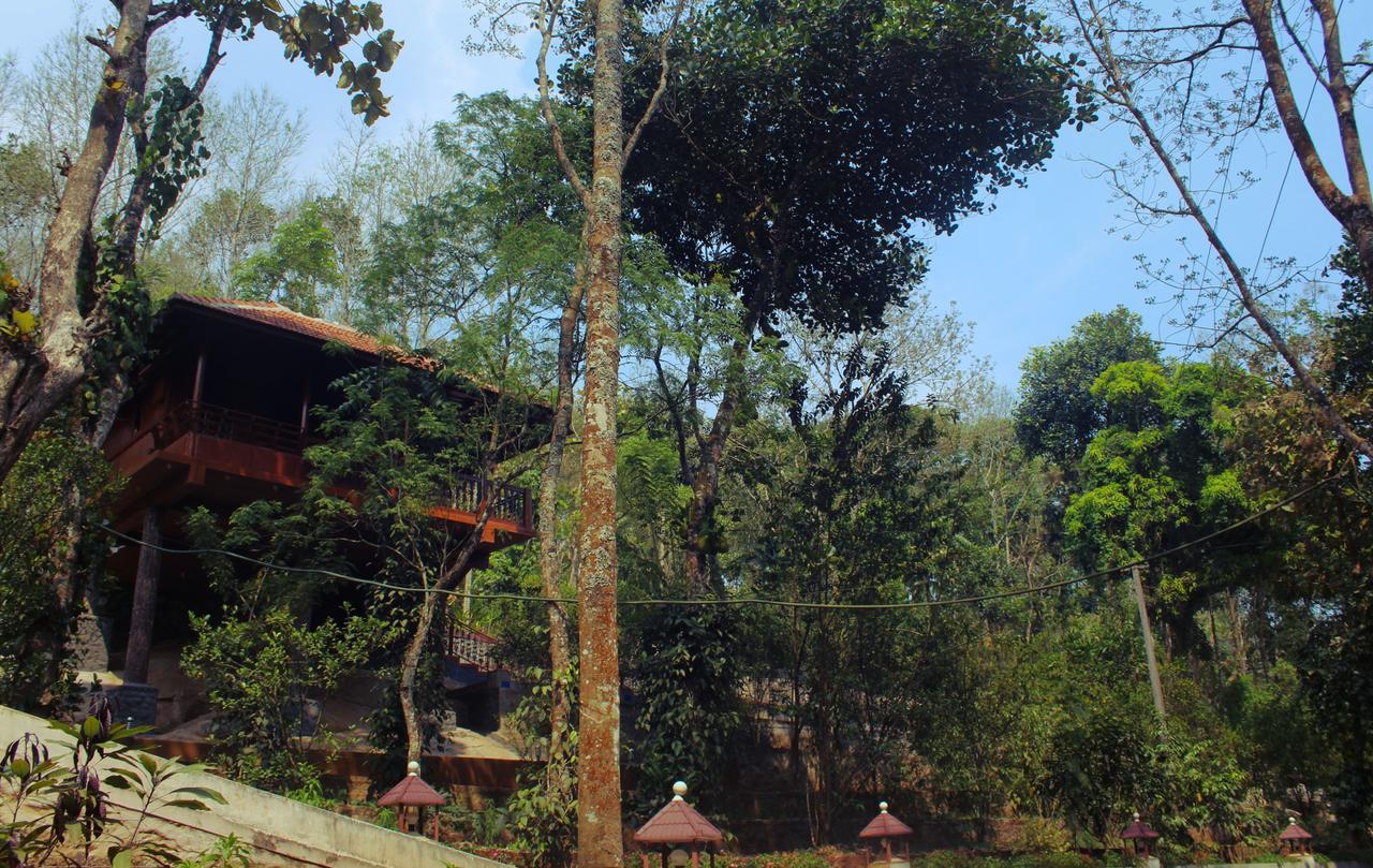 Kalppavanam Heritage Resort 테카디 외부 사진