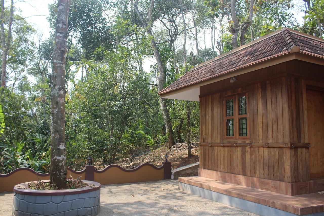 Kalppavanam Heritage Resort 테카디 외부 사진